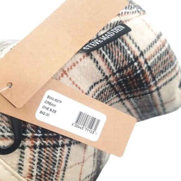 Steve Madden Women's Reversible Plaid Bucket Hat - Picture 7 of 7